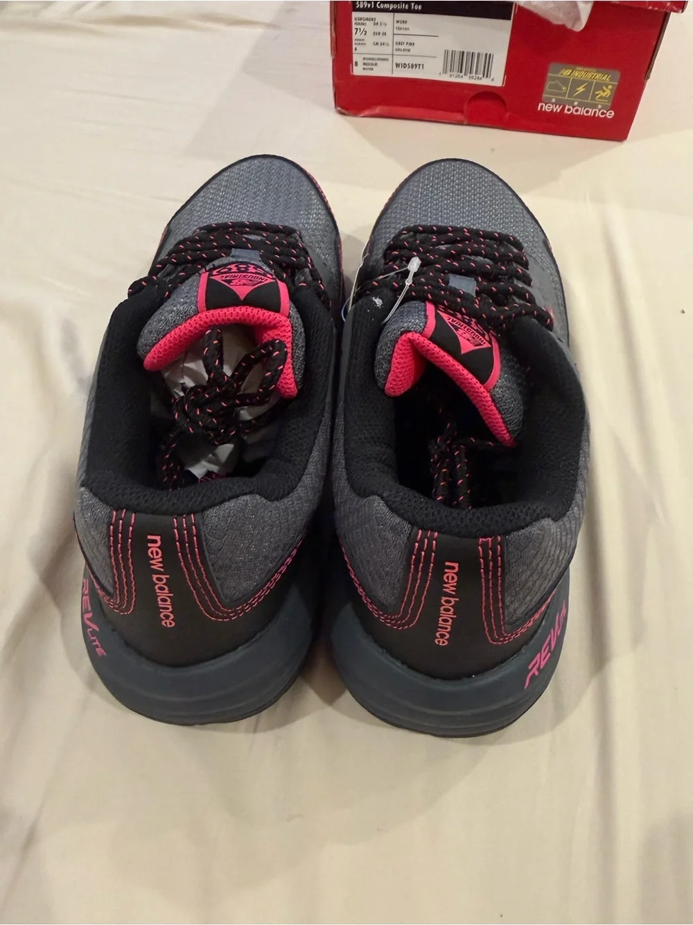 New Balance Composite Toe Women's Sneakers - Picture 7 of 10